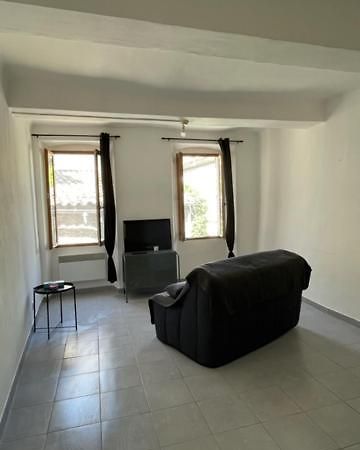Joli Appartement Au Coeur Du Village Лорг Экстерьер фото