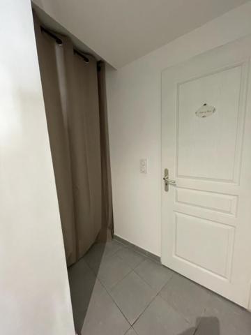 Joli Appartement Au Coeur Du Village Лорг Экстерьер фото