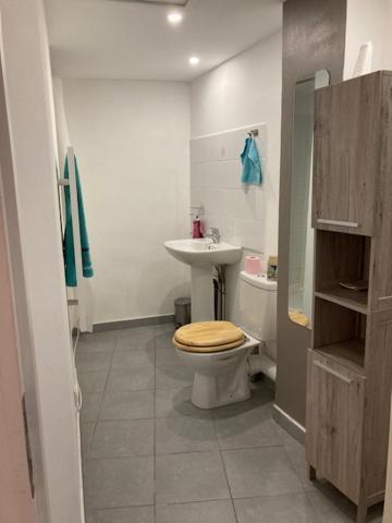 Joli Appartement Au Coeur Du Village Лорг Экстерьер фото